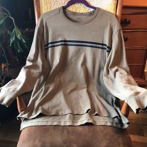 IZOD long sleeve top